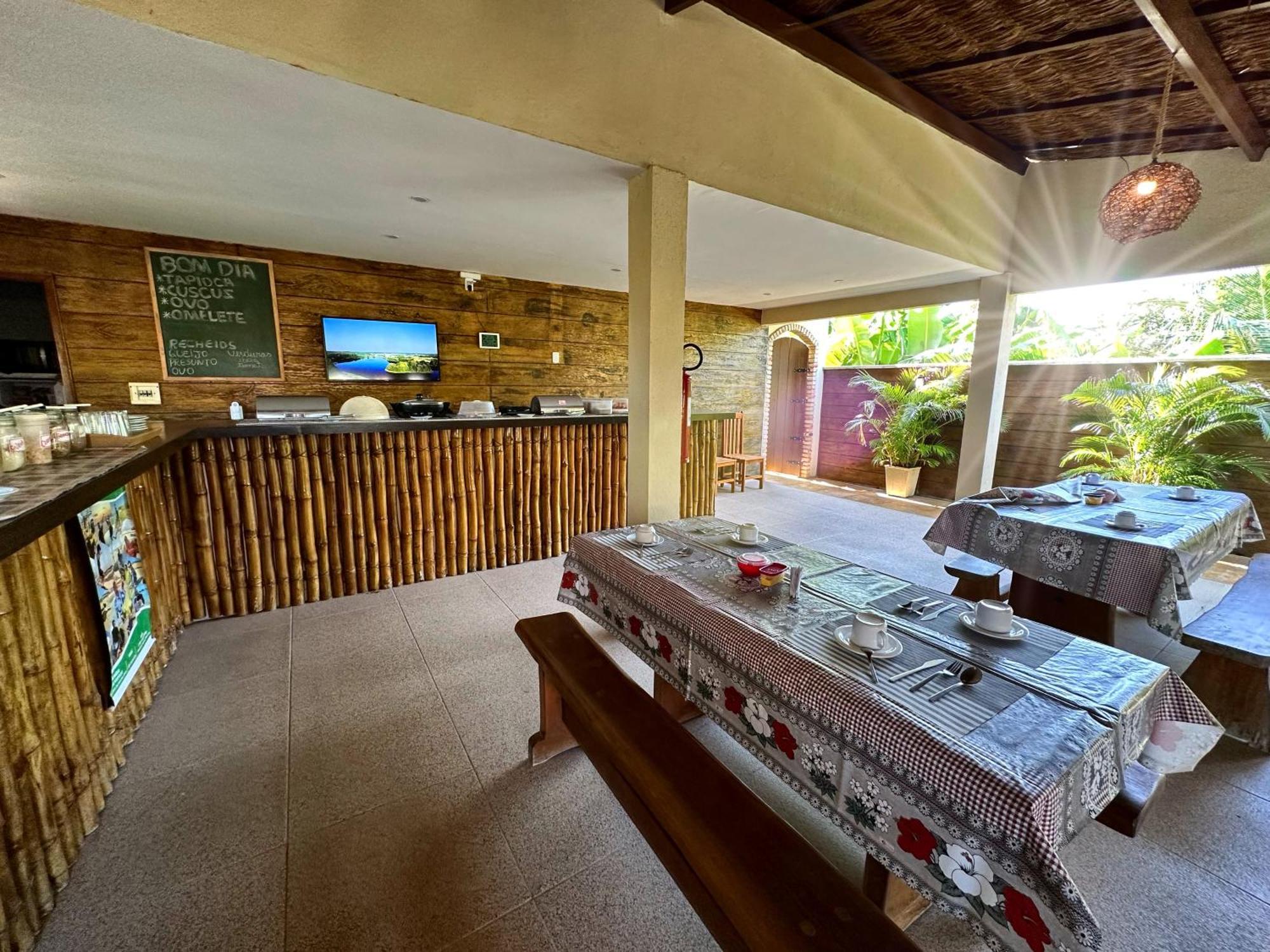 Oasis Inn 3*