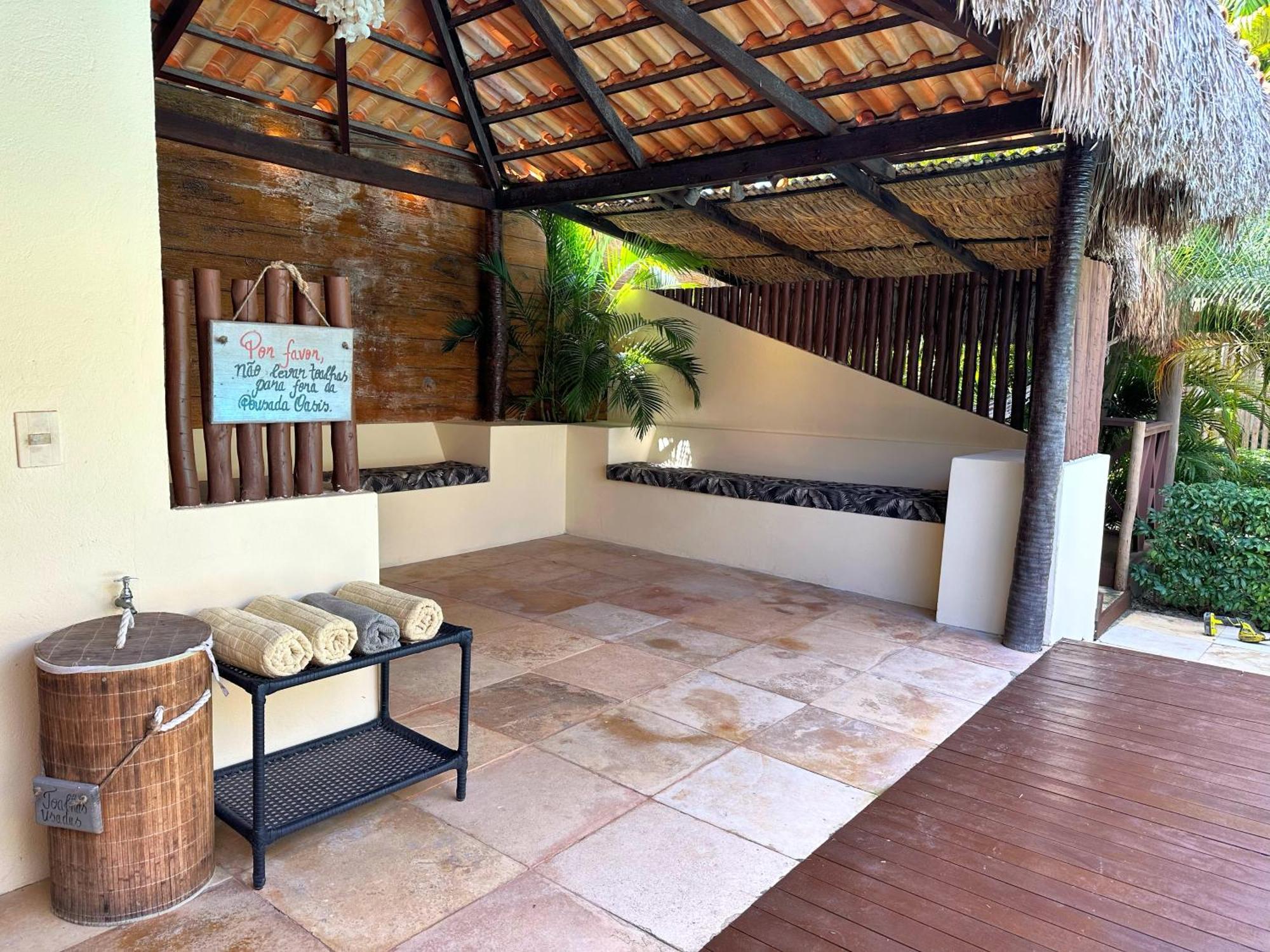 Oasis Inn 3*